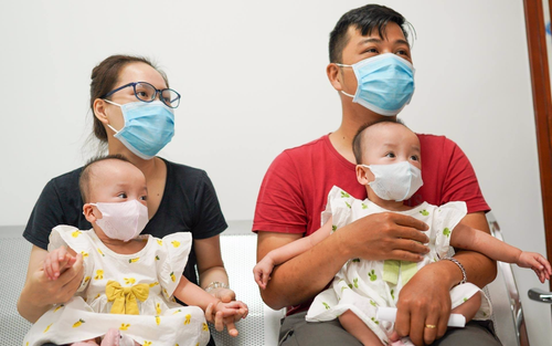 Trúc Nhi - Diệu Nhi chuẩn bị được xuất viện để đón Trung thu bên gia đình