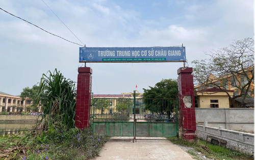 Tạm giữ hình sự nam sinh lớp 9 đánh bạn tử vong ngay trước lớp học