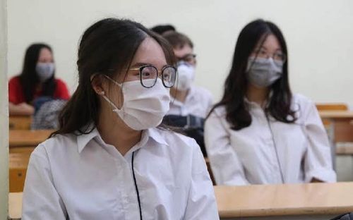 Hơn một điểm mỗi môn vẫn đỗ vào lớp 10 công lập