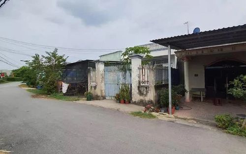 Vụ bé gái 7 tuổi nghi bị bạo hành tử vong: Người mẹ khai gì?
