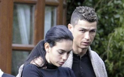 Bi kịch, bất hạnh trong cuộc đời chỉ khiến Ronaldo trở nên mạnh mẽ hơn