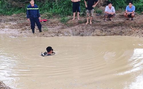 Đồng Nai: 3 học sinh đuối nước tử vong tại hố nước sâu gần nhà