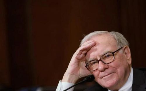 'Người bí ẩn' trả 19 triệu USD để ăn trưa với tỉ phú Warren Buffett