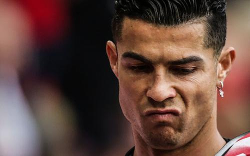 Ronaldo: Tôi bị Man United phản bội, biến thành 'cừu đen'