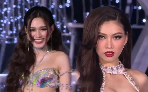 Đỗ Thị Hà lướt như mây trên sàn catwalk, sải bước đầy quyền lực tại đêm thi Người đẹp Biển