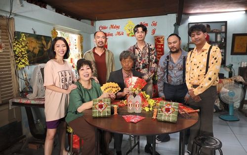 Thu Trang - Thái Hòa - Tiến Luật - Hồng Vân gửi lời chúc Tết Quý Mão