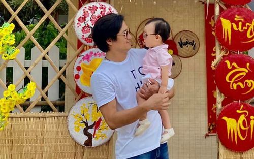 Quý Bình khoe cận mặt quý tử, hé lộ kế hoạch 'lì xì' vợ thêm thành viên mới