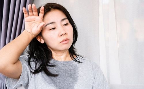 Sau mãn kinh, phụ nữ dễ mắc 1 căn bệnh nguy hiểm không kém ung thư vú
