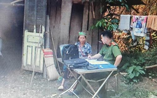 Anh qua đời đột ngột vì uống rượu tự ngâm, em họ đến viếng 'thử rượu' tử vong tiếp