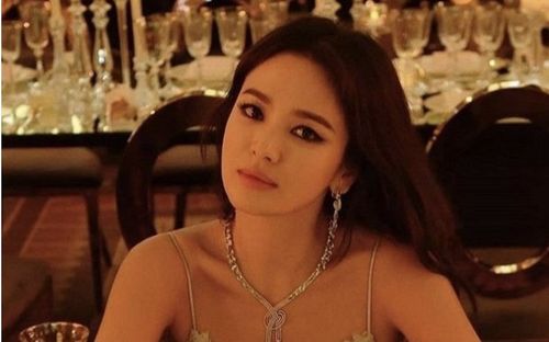 Hậu ly hôn, Song Hye Kyo là nghệ sĩ Hàn có sức ảnh hưởng lớn nhất