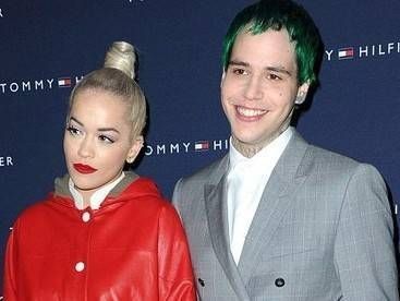 Rita Ora chia tay bạn trai Ricky Hil