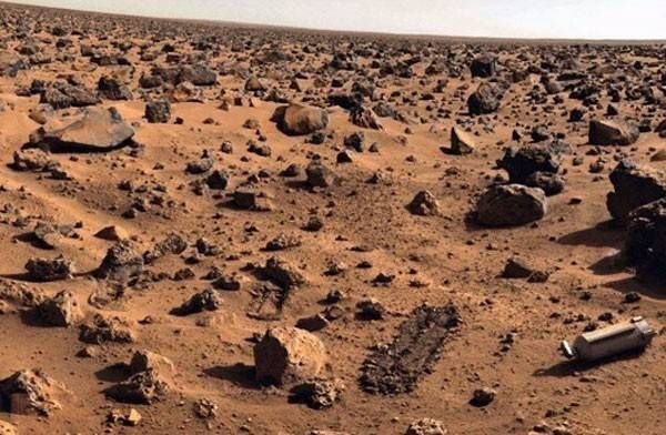 Bề mặt của các hành tinh ra sao?