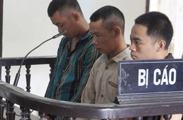 Người nhà không chấp nhận chuyện tòa án ‘bỏ lọt tội phạm’