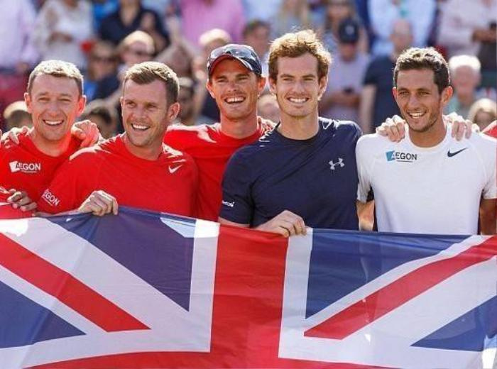 Murray giúp Vương quốc Anh vào bán kết Davis Cup sau 34 năm