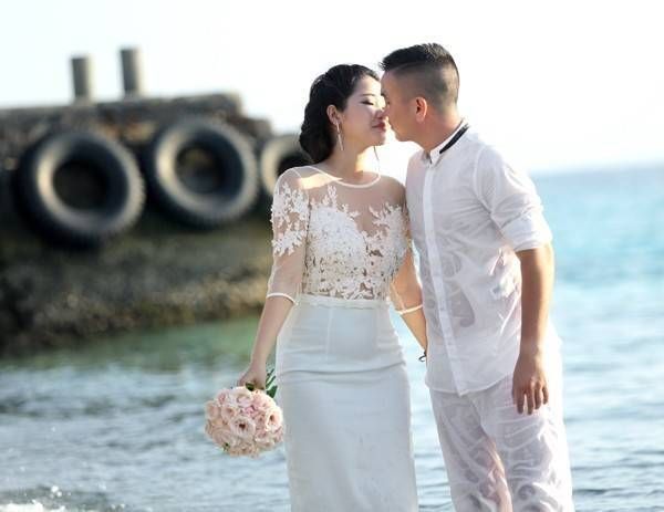 Cựu cầu thủ U23 Văn Khải cưới vợ