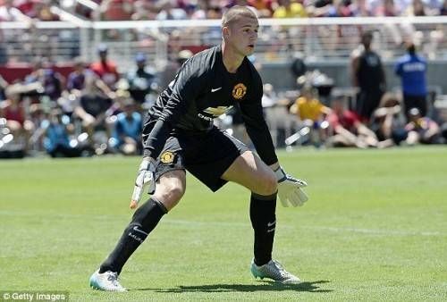 Chưa kịp mừng vì chiến thắng, thủ môn MU khóc ròng vì trộm ghé nhà