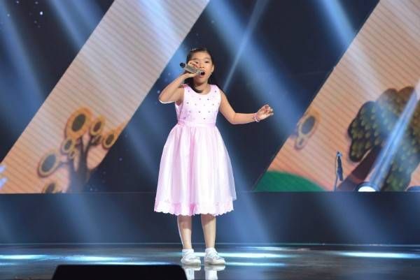 Cẩm Ly, Lưu Hương Giang bật khóc vì trò cũ