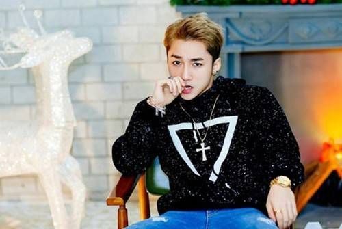 Ý nghĩa nghệ danh “nửa tây nửa ta” của ca sĩ Việt