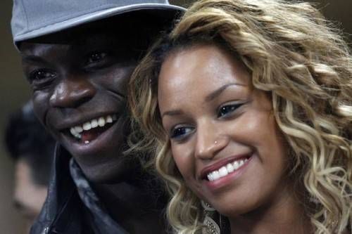 'Ngựa chứng' Balotelli sốc khi bị bồ 'đá'