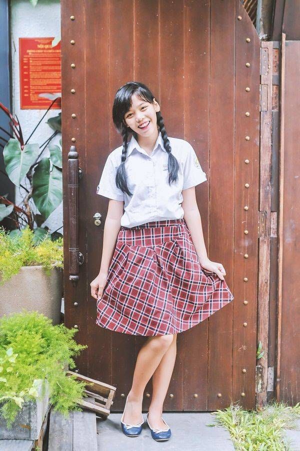 Trò cưng của Lam Trường, Dương Khắc Linh khoe vẻ đẹp trong sáng