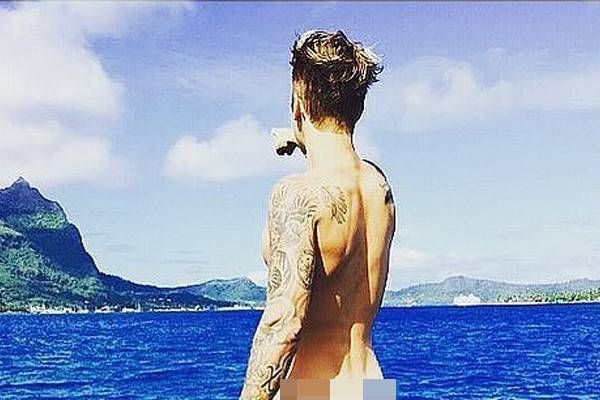 Mùa hè ‘thiếu vải’ của sao Hollywood