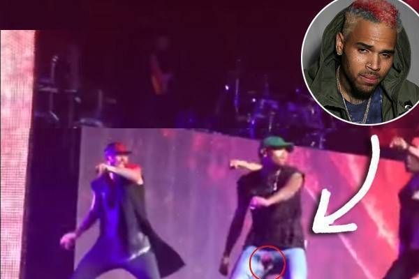 Chris Brown rách đũng quần trên sân khấu