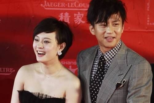 Những cặp sao nổi tiếng thành vợ chồng nhờ phim ảnh