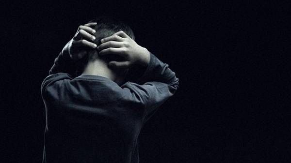 Vì sao thiếu niên Nhật tự tử cao nhất vào ngày khai trường?