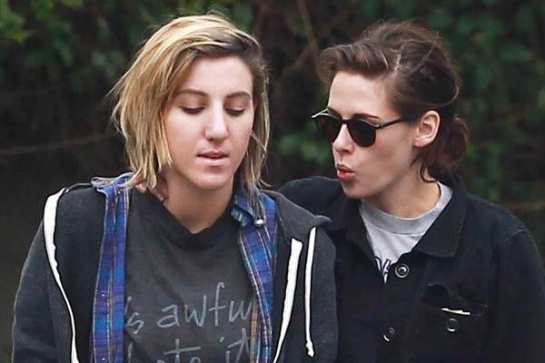 Kristen Stewart bị đồn đã cưới người yêu đồng giới