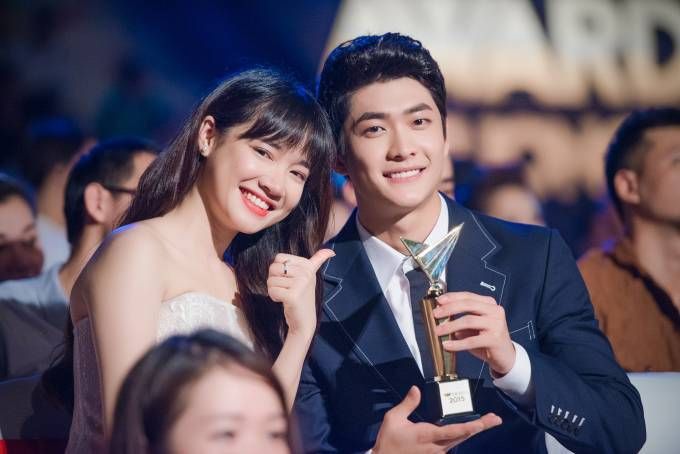 Cặp đôi Nhã Phương - Kang Tae Oh thắng lớn tại VTV Awards 2015