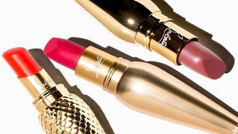 Bạn có nhất thiết phải sở hữu bằng được cây son Christian Louboutin?