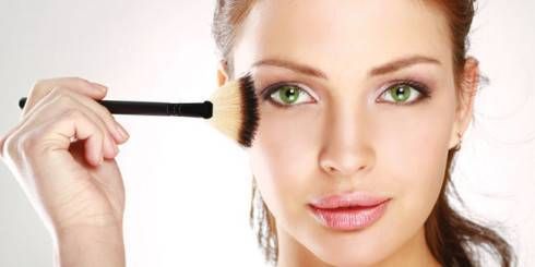 6 mẹo cho lớp trang điểm bền màu