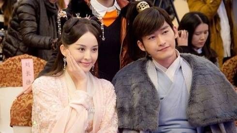 Sao 'Vườn sao băng' bị chỉ trích vì mới yêu đã đòi cưới