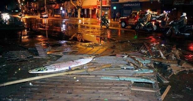 Cảnh đổ nát sau động đất 8,3 độ Richter ở Chile