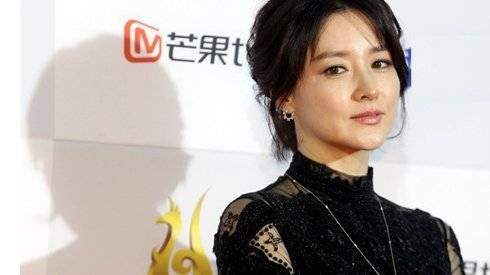 Lee Young Ae từ chối quảng cáo cho công ty vay nợ