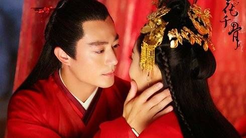 Nam thần cổ trang Hoa ngữ cứ lên phim là… cưới