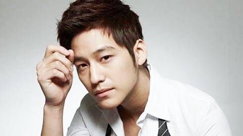 Kim Bum vượt mặt loạt sao nam Hoa ngữ để giành vai Lý Tiểu Long