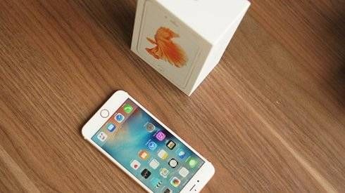 iPhone 6S, 6S Plus giảm giá kỷ lục trong tuần đầu về VN