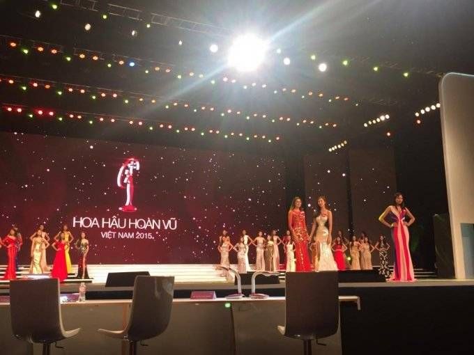 Phạm Hương được chọn là 'Hoa hậu giả định' giữa bão scandal