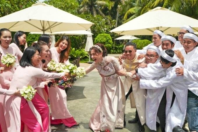 Hành trình tìm đến 'happy ending' của Victor Vũ và Đinh Ngọc Diệp