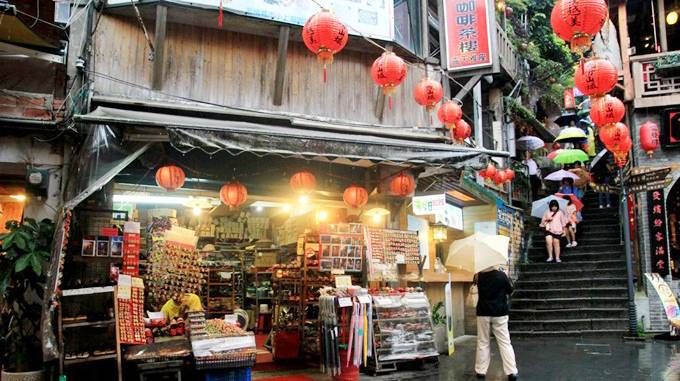 Trải nghiệm Jiufen - vách núi đèn lồng bình yên và lãng mạn