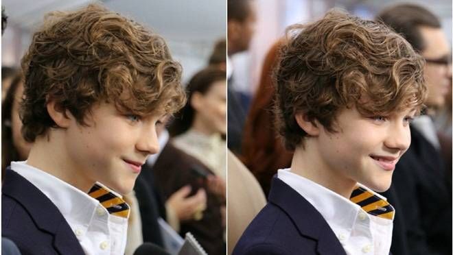 Ngất ngây với độ đáng yêu của sao nhí 'Pan' - Levi Miller