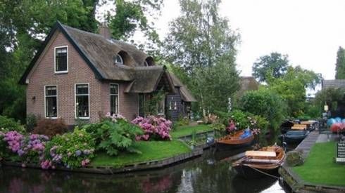 Giethoorn ngôi làng cổ tích của Vương quốc Hà Lan