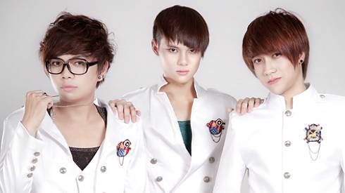 3 ca khúc bị gắn mắc ăn theo ‘Tôi thấy hoa vàng trên cỏ xanh’