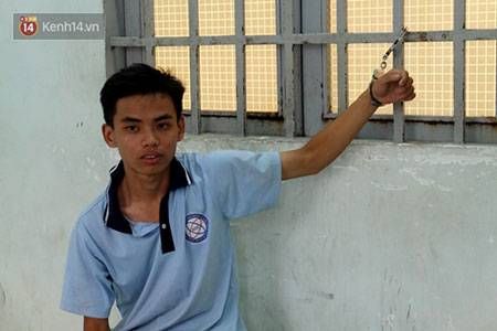 Cha mẹ nghi can tạt axit nữ sinh khóc nghẹn vì lỗi lầm của con