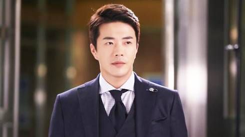 Hành trình 15 năm 'ăn cơm' nghệ thuật của Kwon Sang Woo