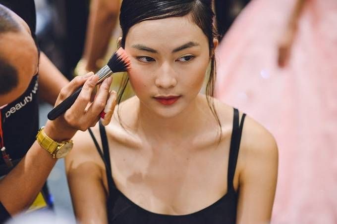 4 xu hướng làm đẹp lên ngôi tại Tuần lễ thời trang quốc tế Việt Nam