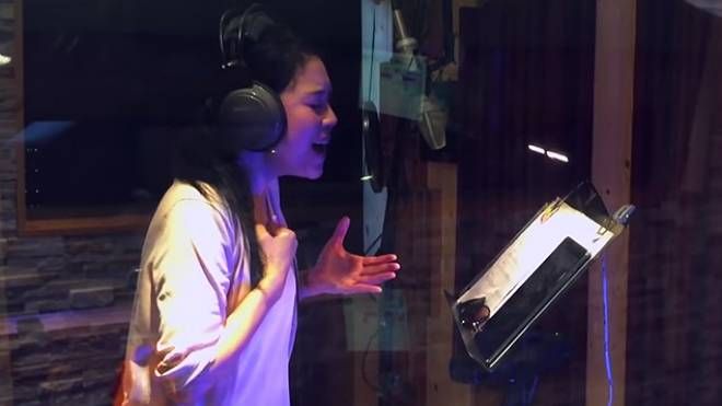 Thu Phương tiếp tục cover hit ‘Yếu đuối’ vì nhớ Hoàng Dũng
