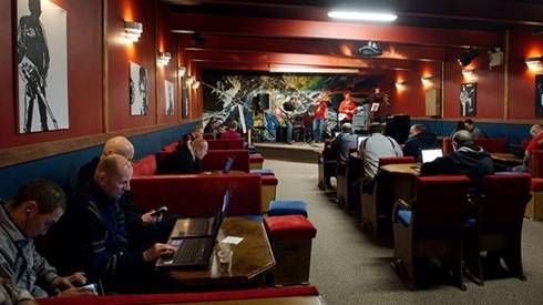 Cận cảnh mỏ vàng lạnh giá nhất thế giới