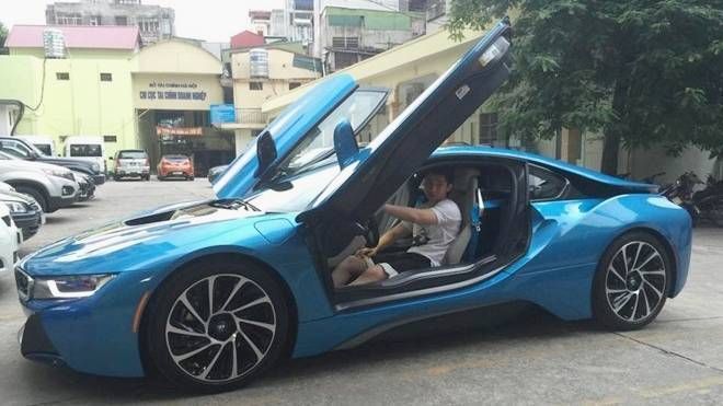 BMW i8 - siêu xe 7 tỷ được nhiều thiếu gia lựa chọn